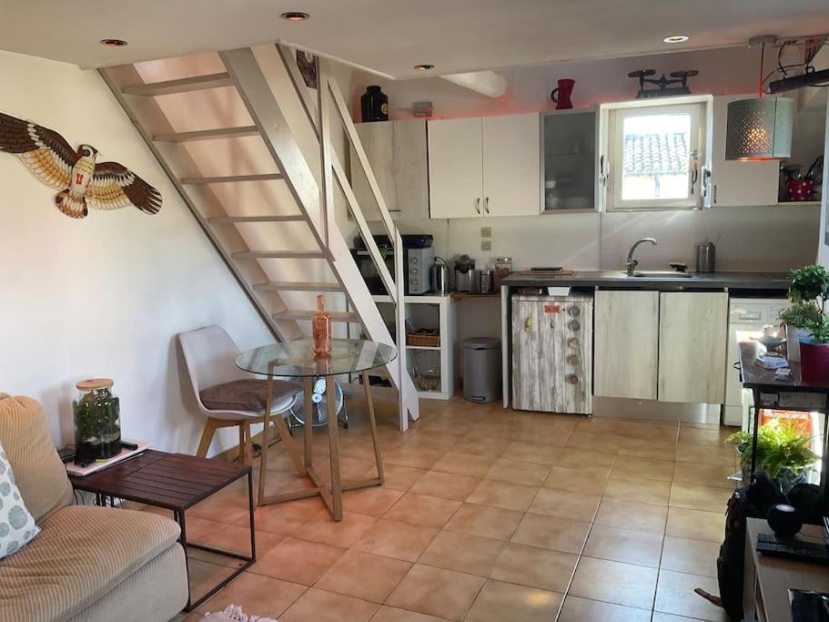 Appartement 1 Chb, Calme, Lumineux, Clim, Terrasse Avignon Exterior foto